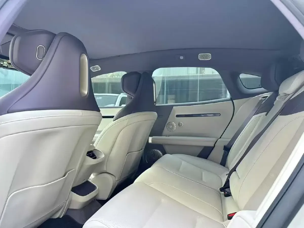 Avatr 06 Magic Carpet  | Mobile.bg � ����������� 9