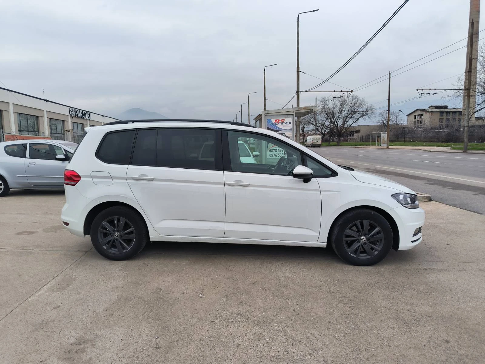 VW Touran 2.0d-Automat-Kamera-Euro-6D | Mobile.bg � ����������� 4