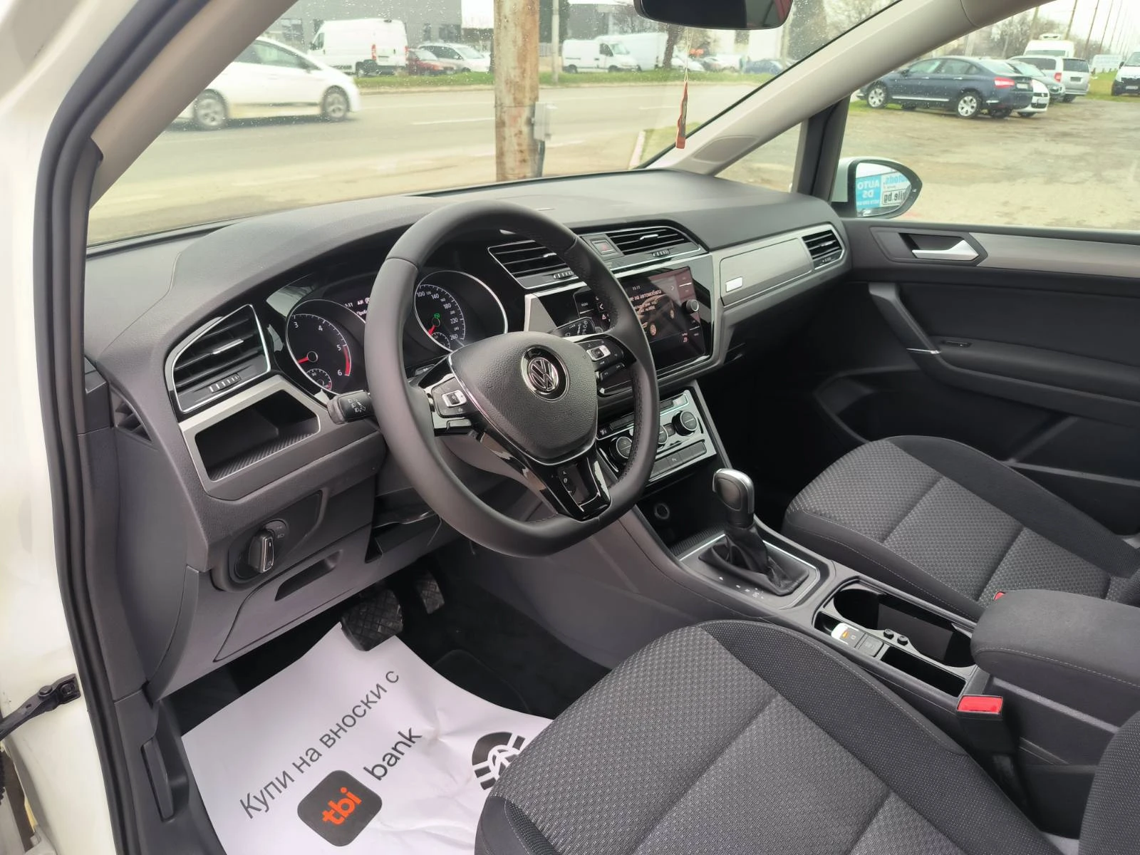 VW Touran 2.0d-Automat-Kamera-Euro-6D | Mobile.bg � ����������� 13