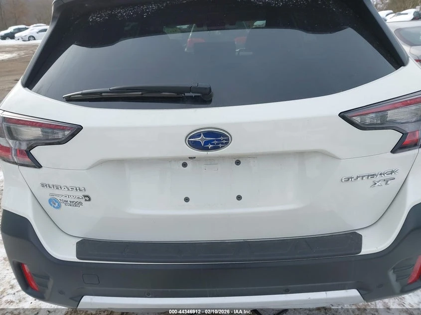 Subaru Outback 2022 SUBARU OUTBACK LIMITED XT - изображение 8