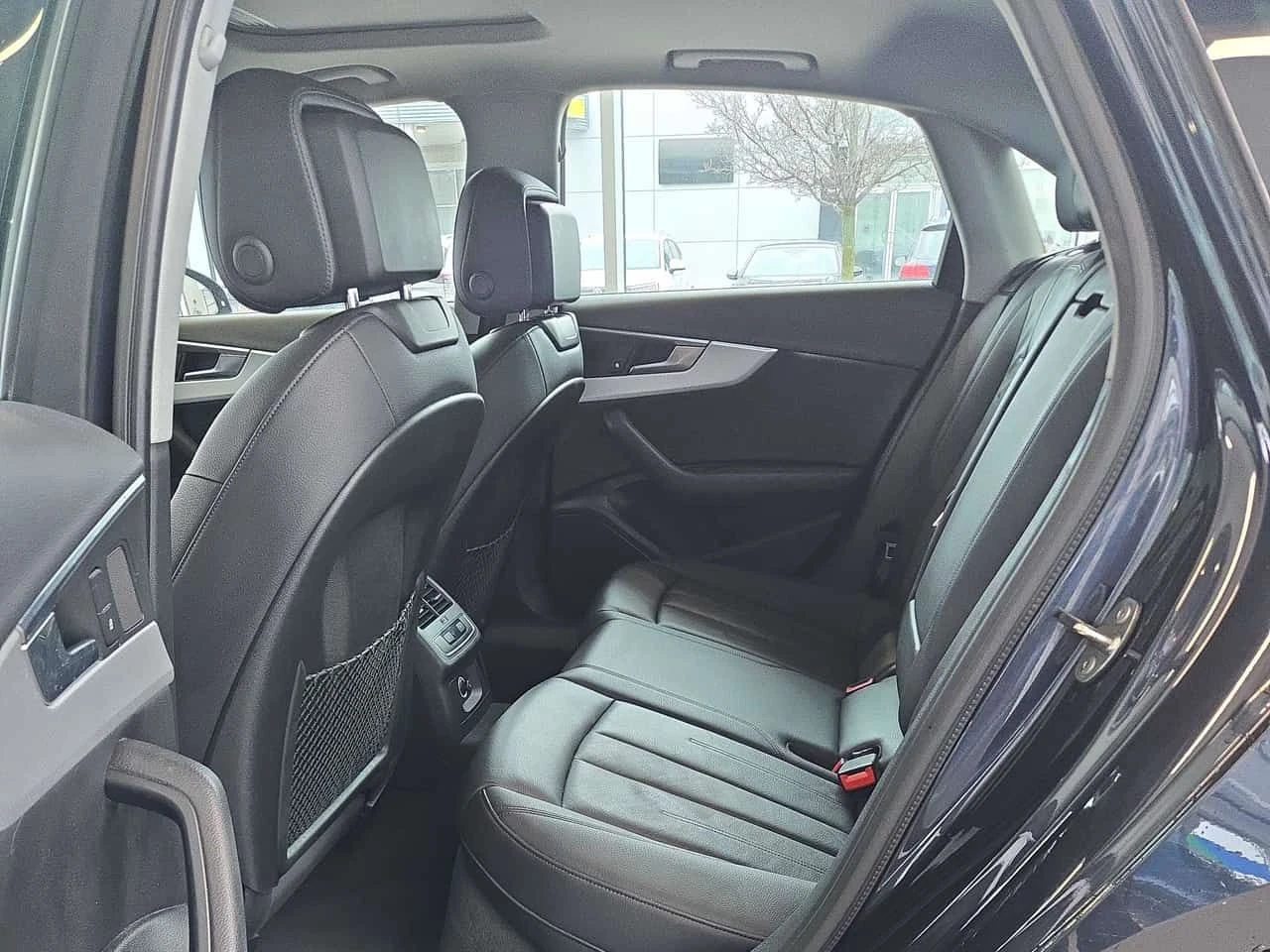 Audi A4 * Progressiv * 360КАМЕРИ* ШИБИДАХ* + ГУМИ, снимка 13 - Автомобили и джипове - 53760844