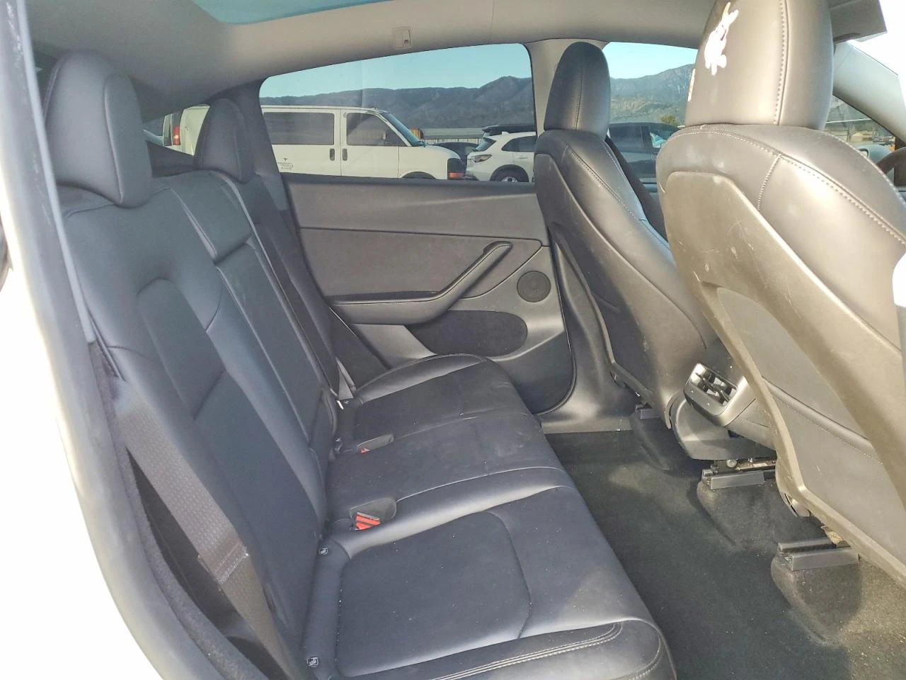 Tesla Model Y Long Range AWD, снимка 11 - Автомобили и джипове - 54152990