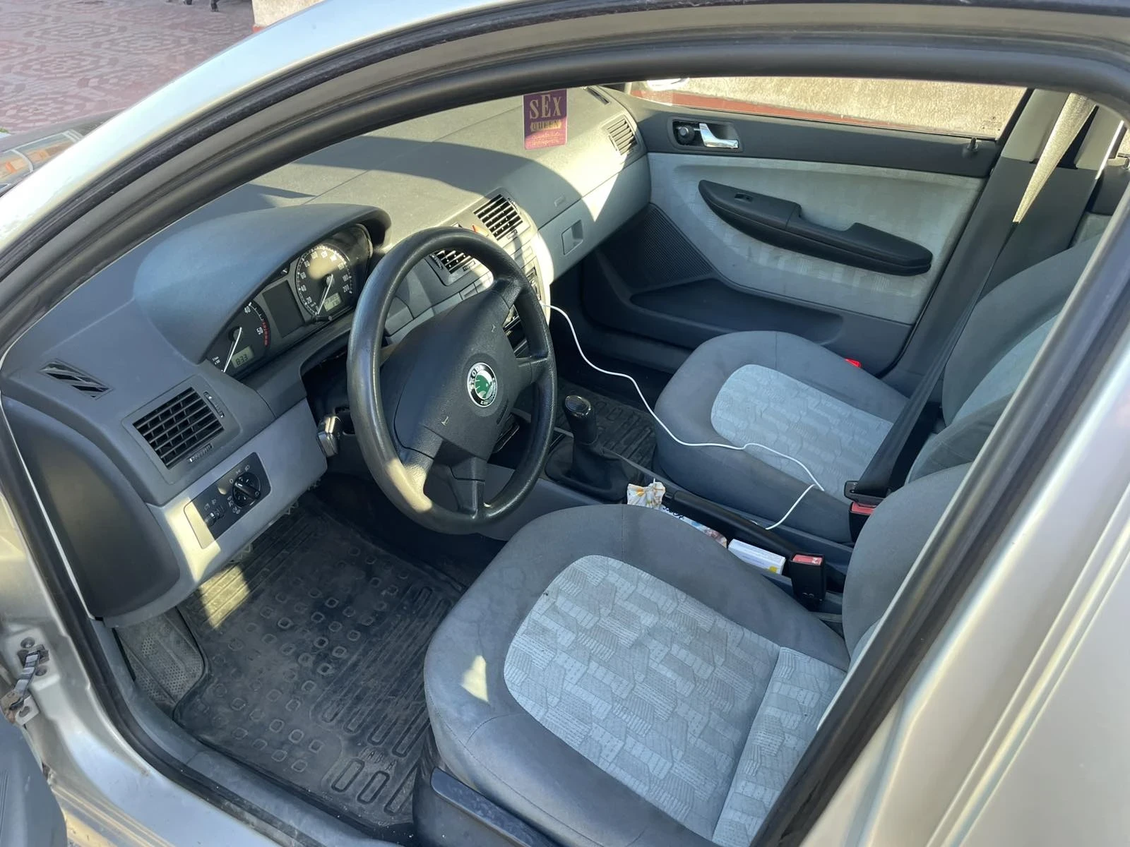 Skoda Fabia Дизел, снимка 6 - Автомобили и джипове - 54404096