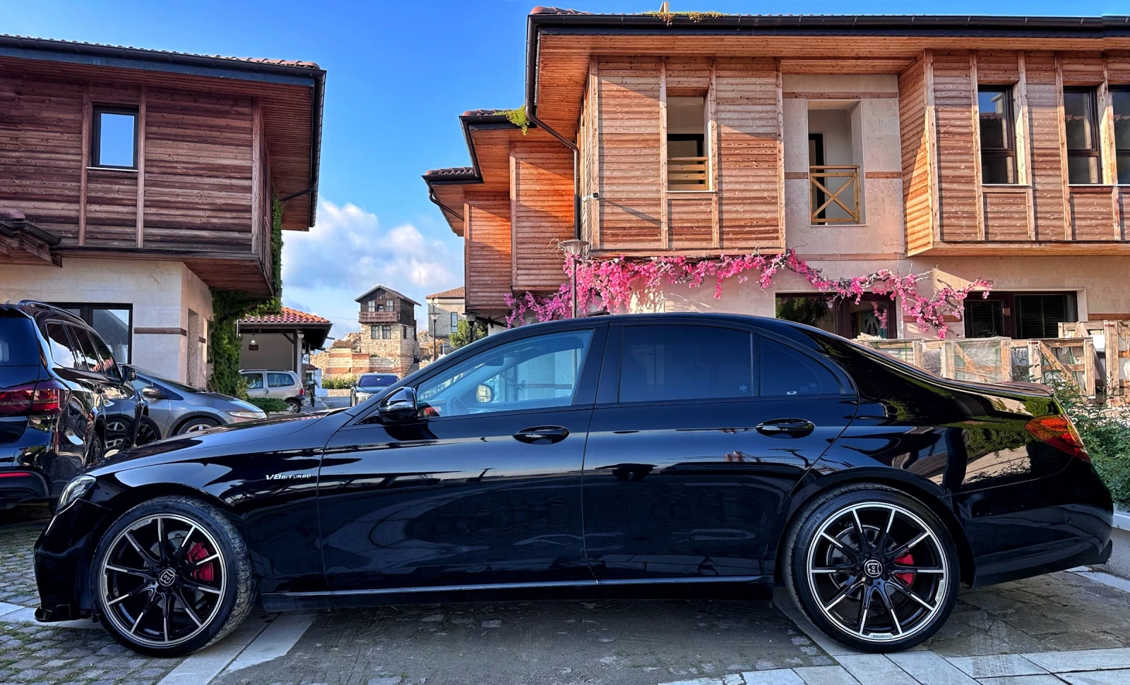 Mercedes-Benz E 220 d * * BRABUS* * DIGITAL * * , снимка 4 - Автомобили и джипове - 54647074