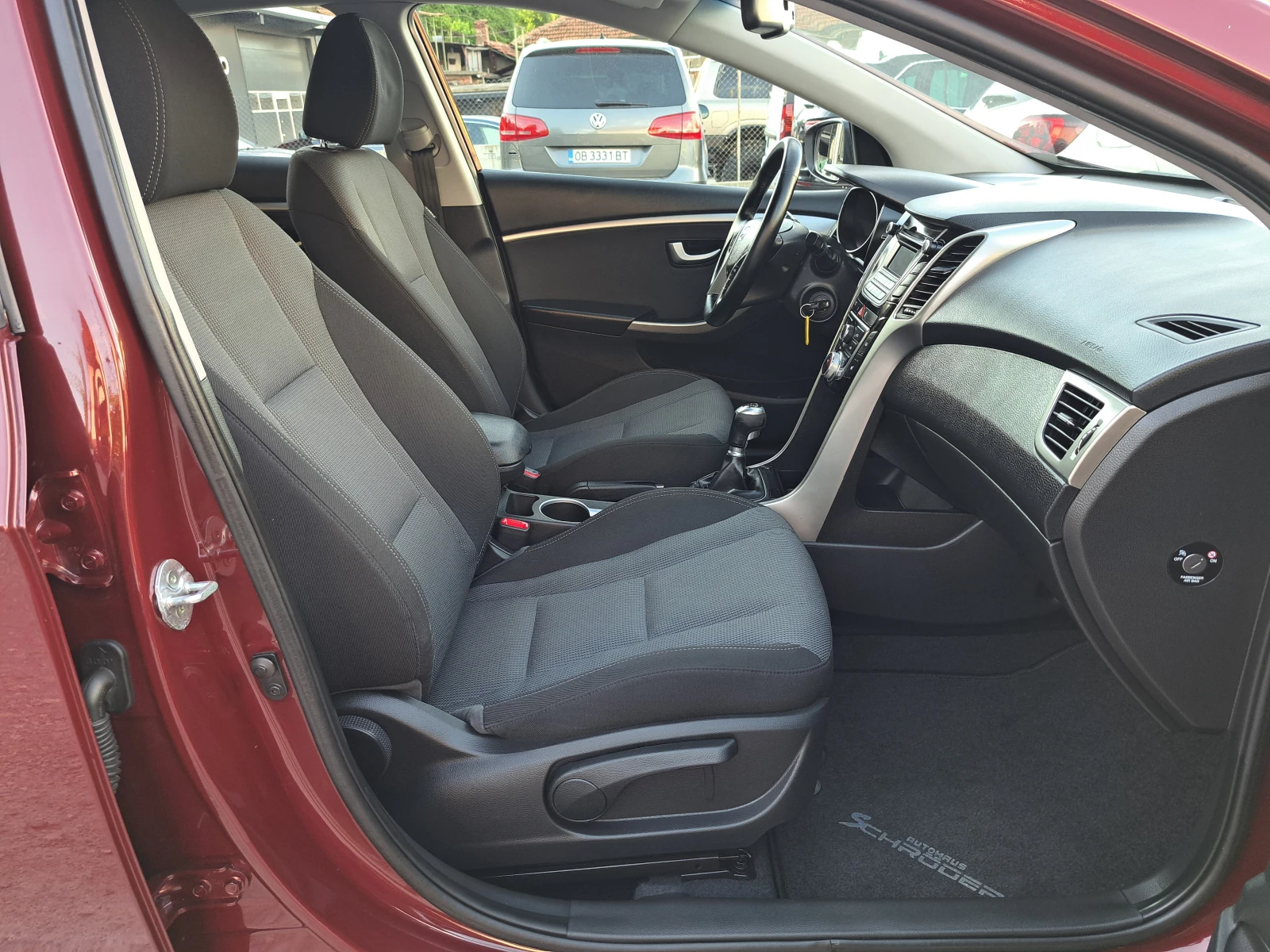 Hyundai I30 1.6CRDI* FACE* �����* ��������* ������* 6�� | Mobile.bg � ����������� 7