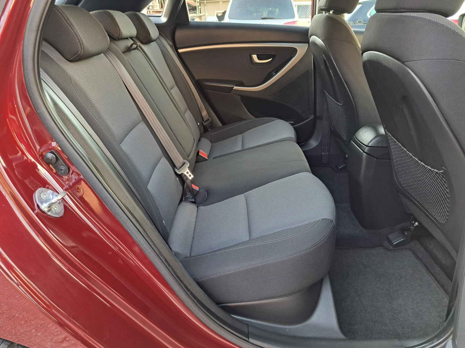 Hyundai I30 1.6CRDI* FACE* �����* ��������* ������* 6�� | Mobile.bg � ����������� 8