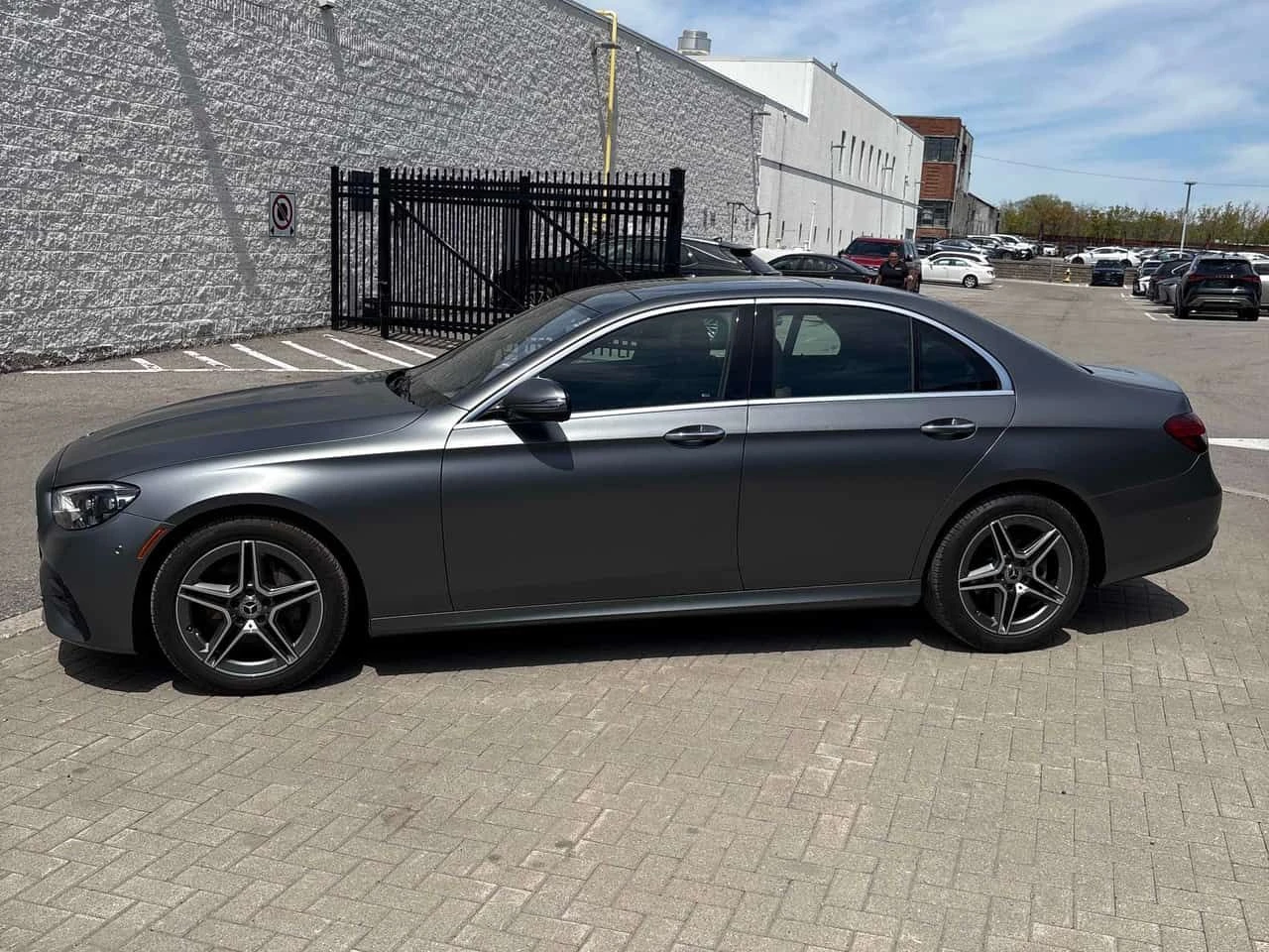 Mercedes-Benz E 350 ПАНОРАМА/ДИСТРОНИК/360 КАМЕРИ, снимка 3 - Автомобили и джипове - 55141773