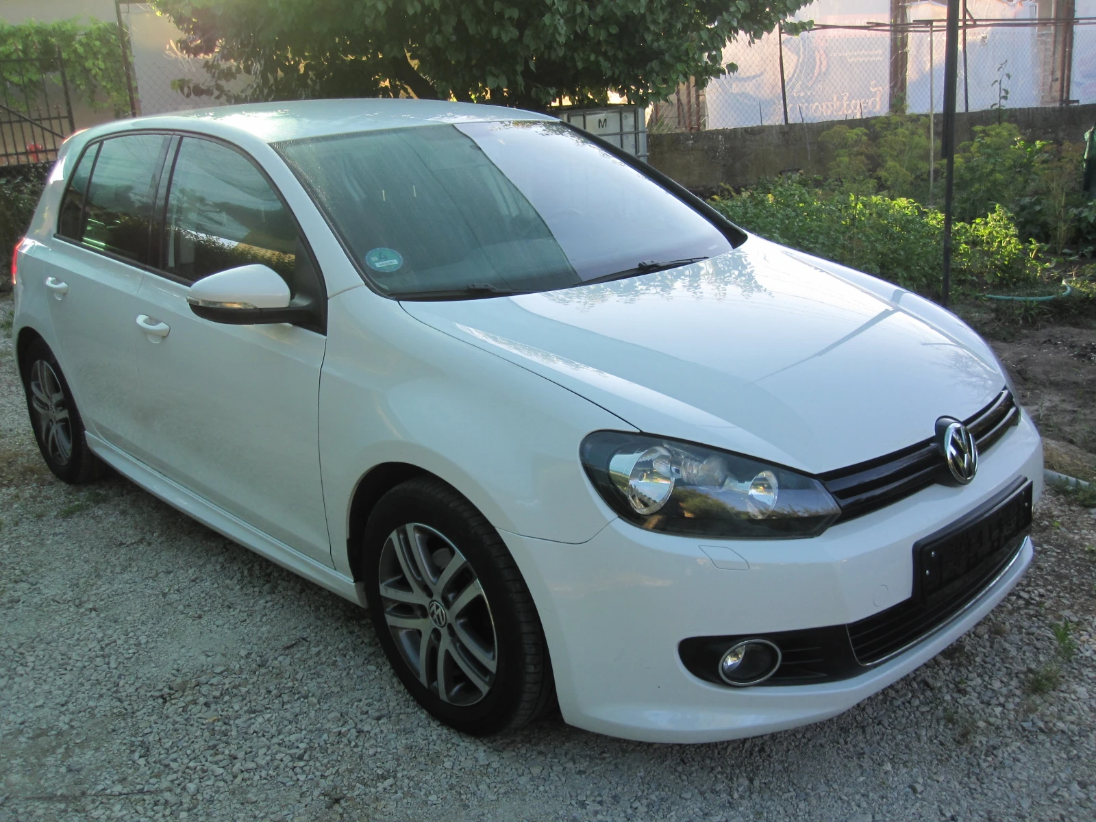 VW Golf Rline 1.4 80, снимка 7 - Автомобили и джипове - 55236999