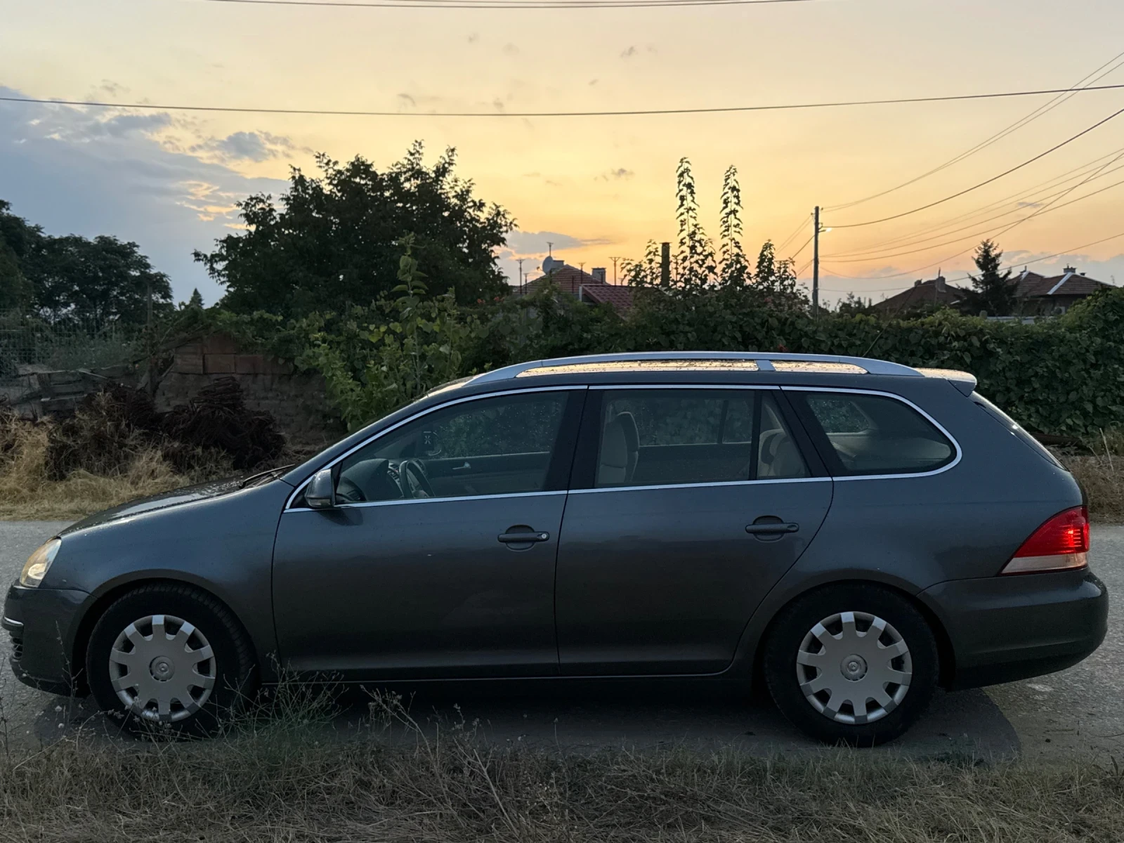 VW Golf 5 1.9TDI, снимка 7 - Автомобили и джипове - 55930590