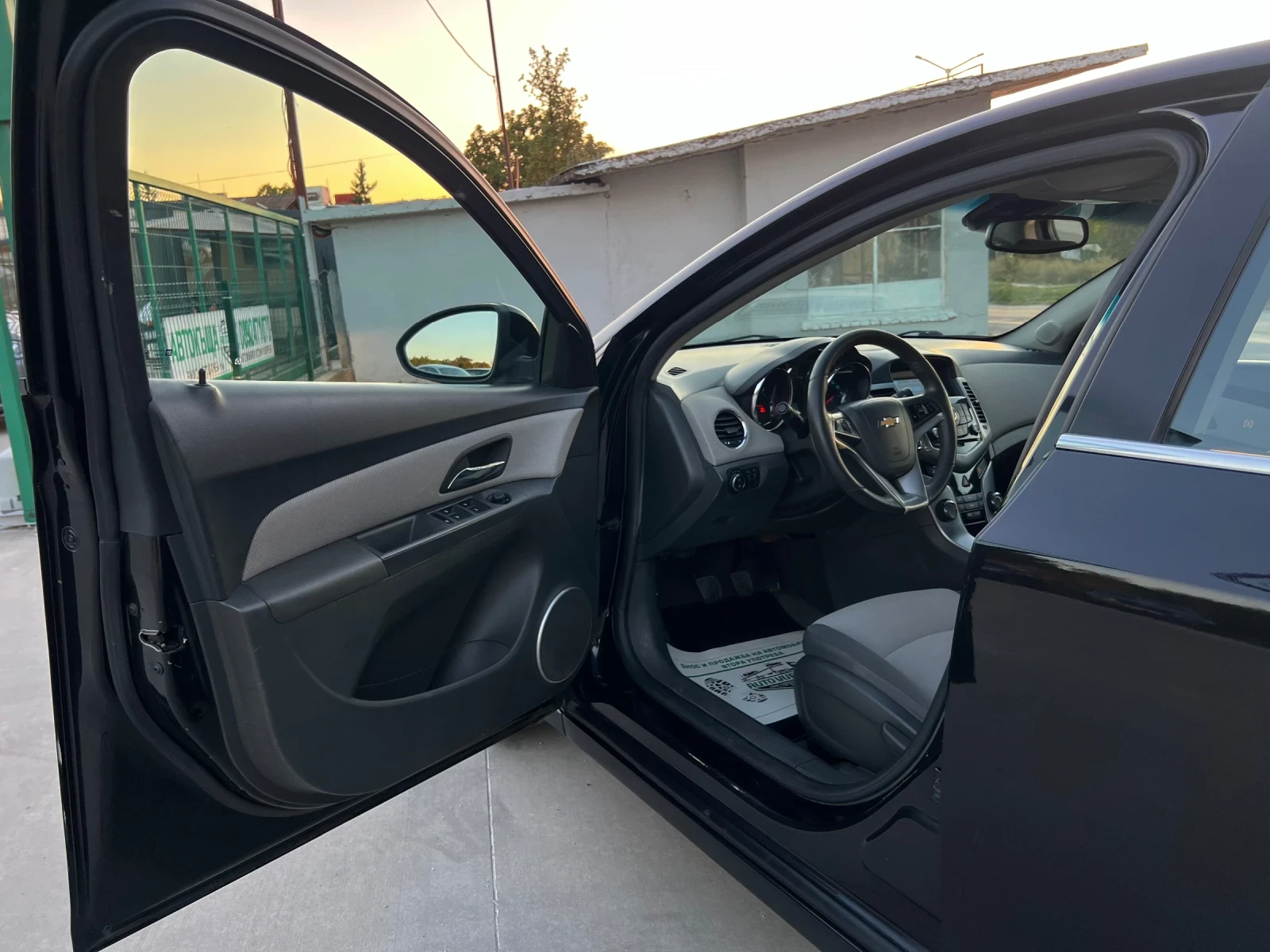 Chevrolet Cruze 2.0-ДИЗЕЛ-150к.с, снимка 7 - Автомобили и джипове - 56221292