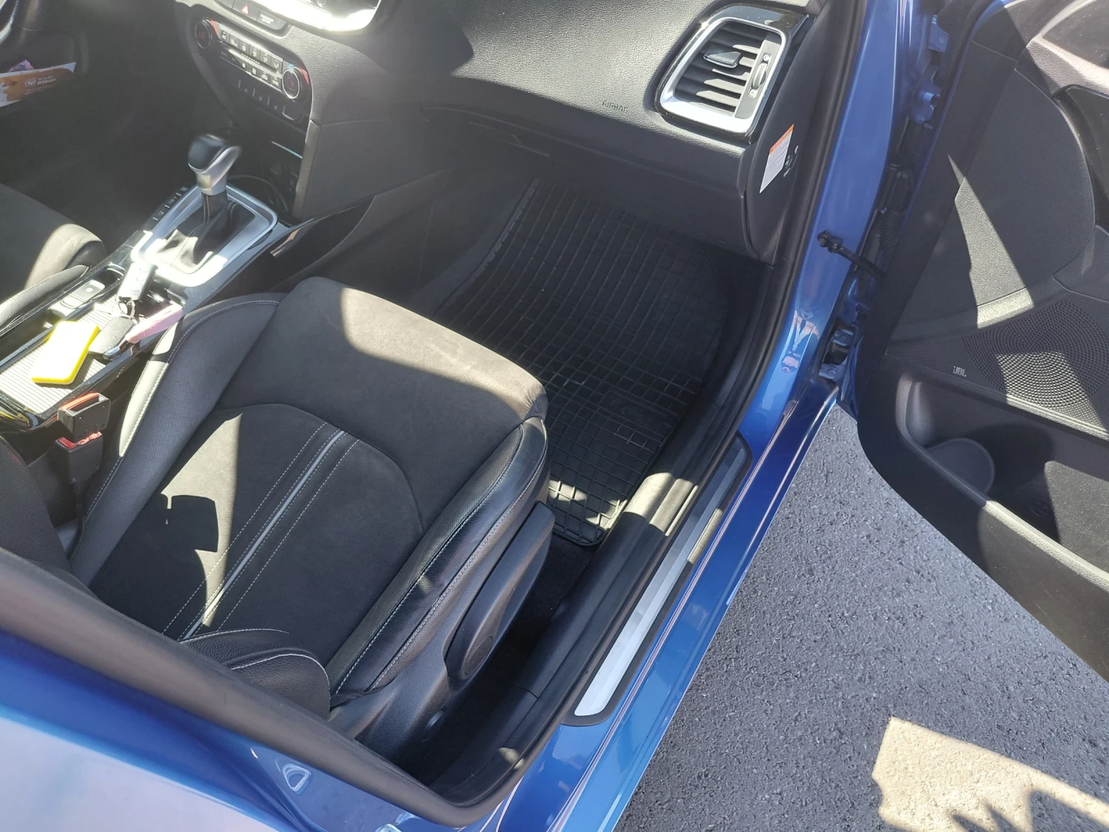Kia Ceed Gt, снимка 6 - Автомобили и джипове - 56357359