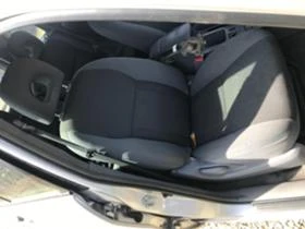 Toyota Rav4 2.0 d4d 116hp, снимка 14