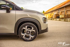 Citroen C3 Aircross 1.2 PureTech SHINE+  - 8499 € / 16622.60 лв. - 66265786 13
