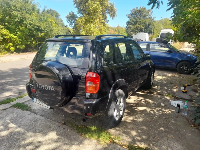 Toyota Rav4, снимка 3 - Автомобили и джипове - 51990818