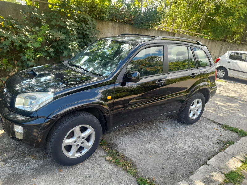 Toyota Rav4, снимка 2 - Автомобили и джипове - 51990818