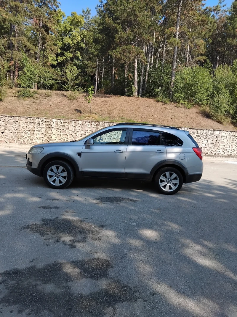 Chevrolet Captiva 2000cm3, 150к.с., Автомат, Кожа, 4х4, снимка 2 - Автомобили и джипове - 52590701