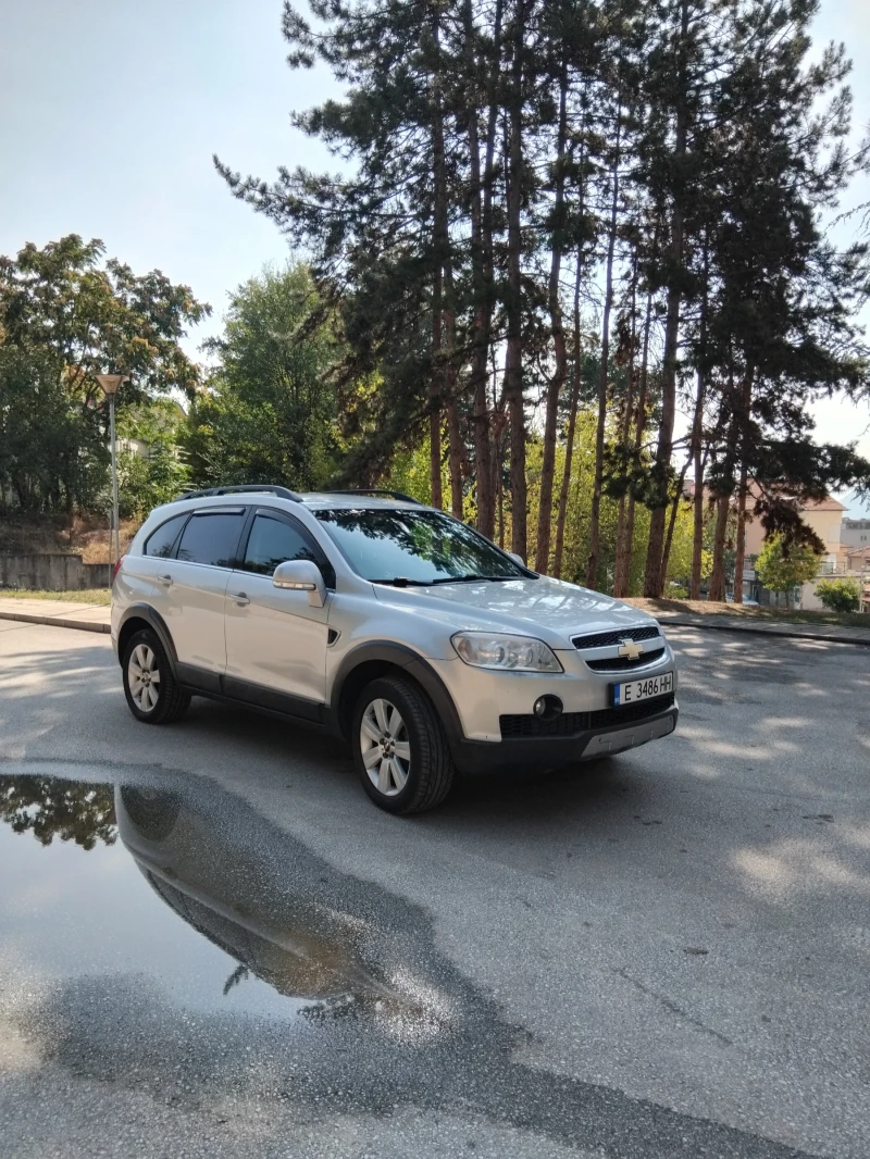 Chevrolet Captiva 2000cm3, 150к.с., Автомат, Кожа, 4х4, снимка 4 - Автомобили и джипове - 52590701