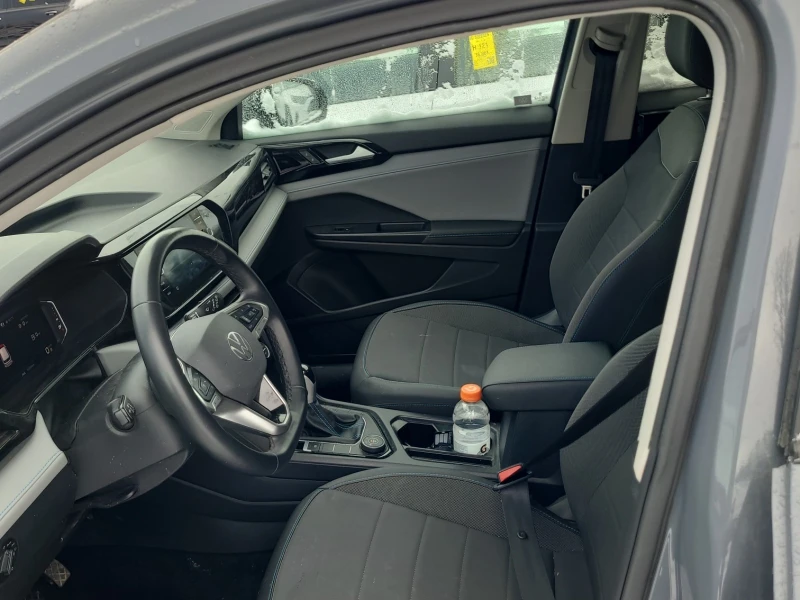 VW Taos COMFORTLINE * * CARFAX * * АВТО КРЕДИТ * * , снимка 5 - Автомобили и джипове - 52768861