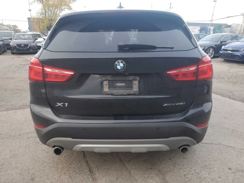 BMW X1 2018 XDRIVE28I * CARFAX * БЕЗ ПЪРВОНАЧАЛНА ВНОСКА, снимка 4 - Автомобили и джипове - 52972119