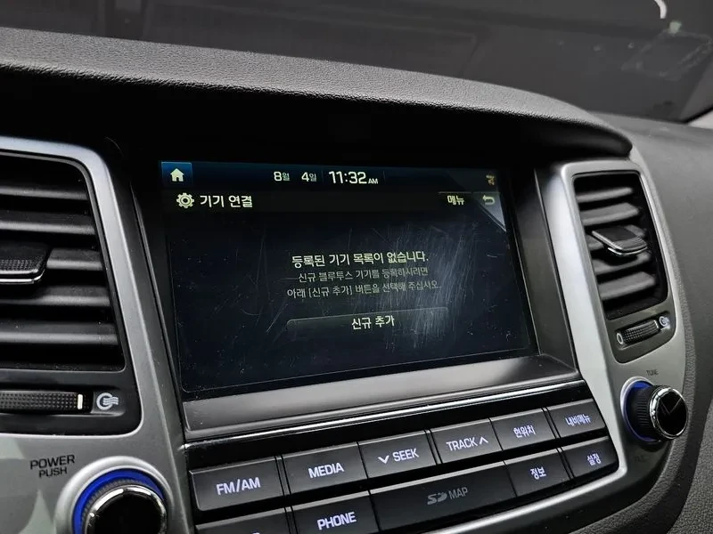 Hyundai Tucson 1.7 2WD STYLE, снимка 16 - Автомобили и джипове - 55796594