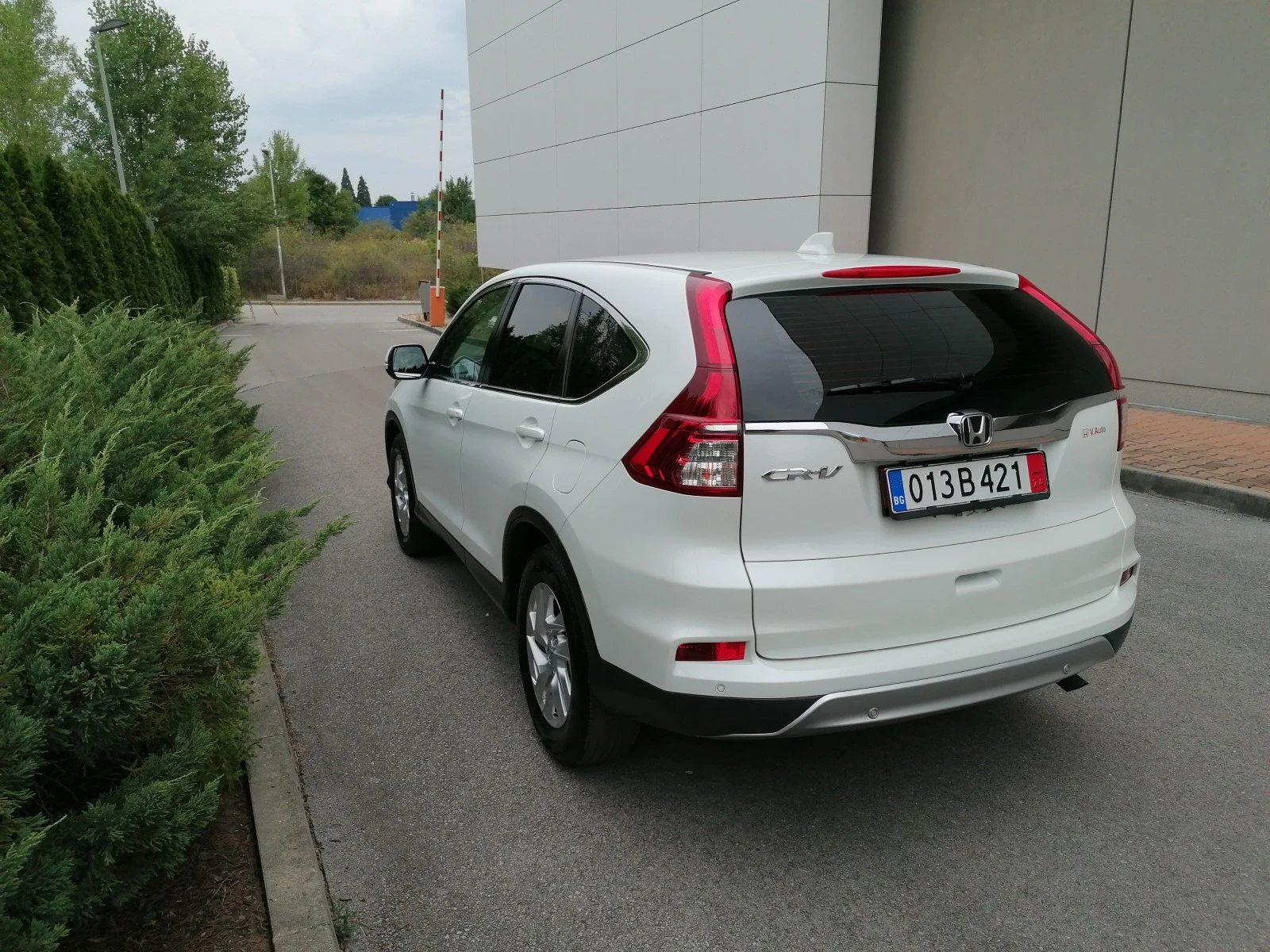 Honda Cr-v  I-DTEC 160 kс. 4х4, ПЕРЛА, 90 хил. км.  - изображение 4