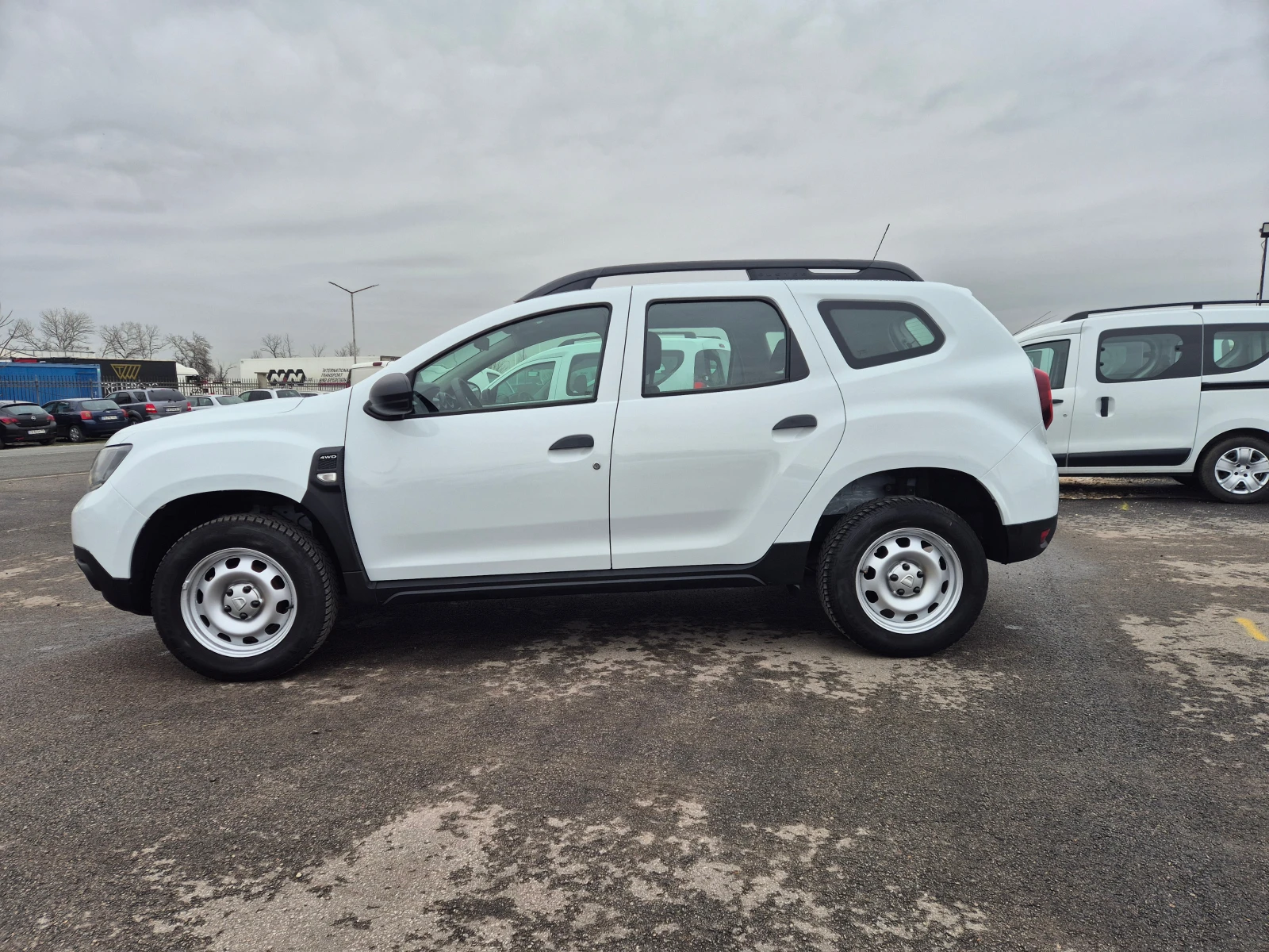 Dacia Duster N1-4�4 M/T 1.5 DCI | Mobile.bg � ����������� 2