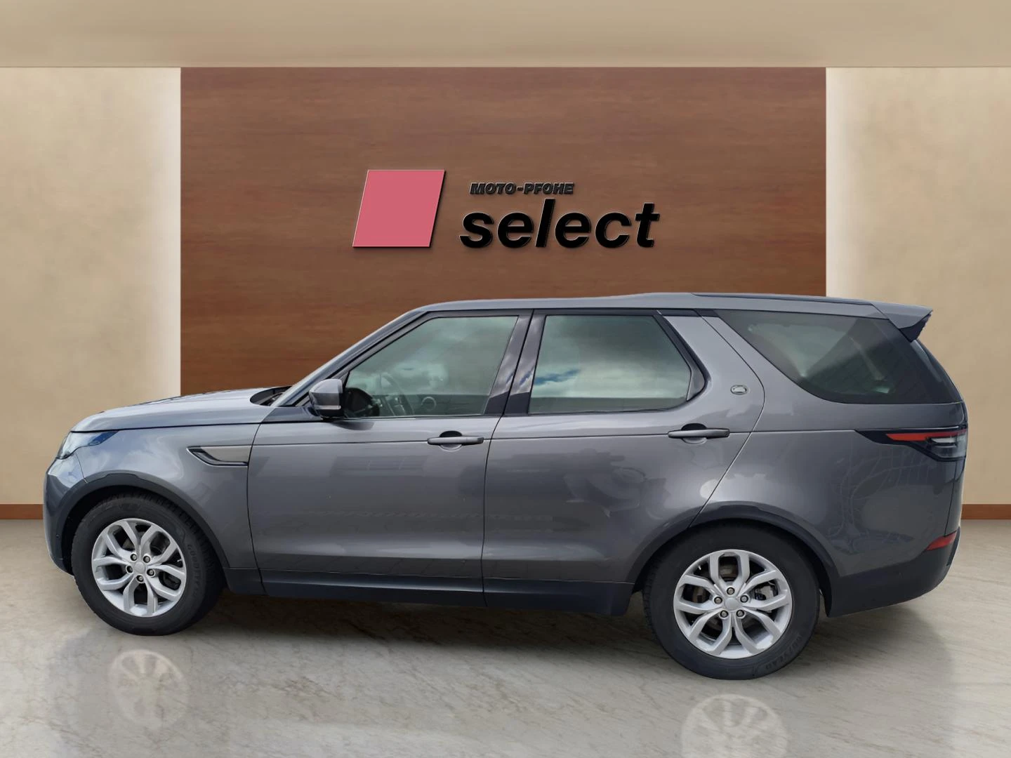 Land Rover Discovery 2.0, снимка 8 - Автомобили и джипове - 54222198