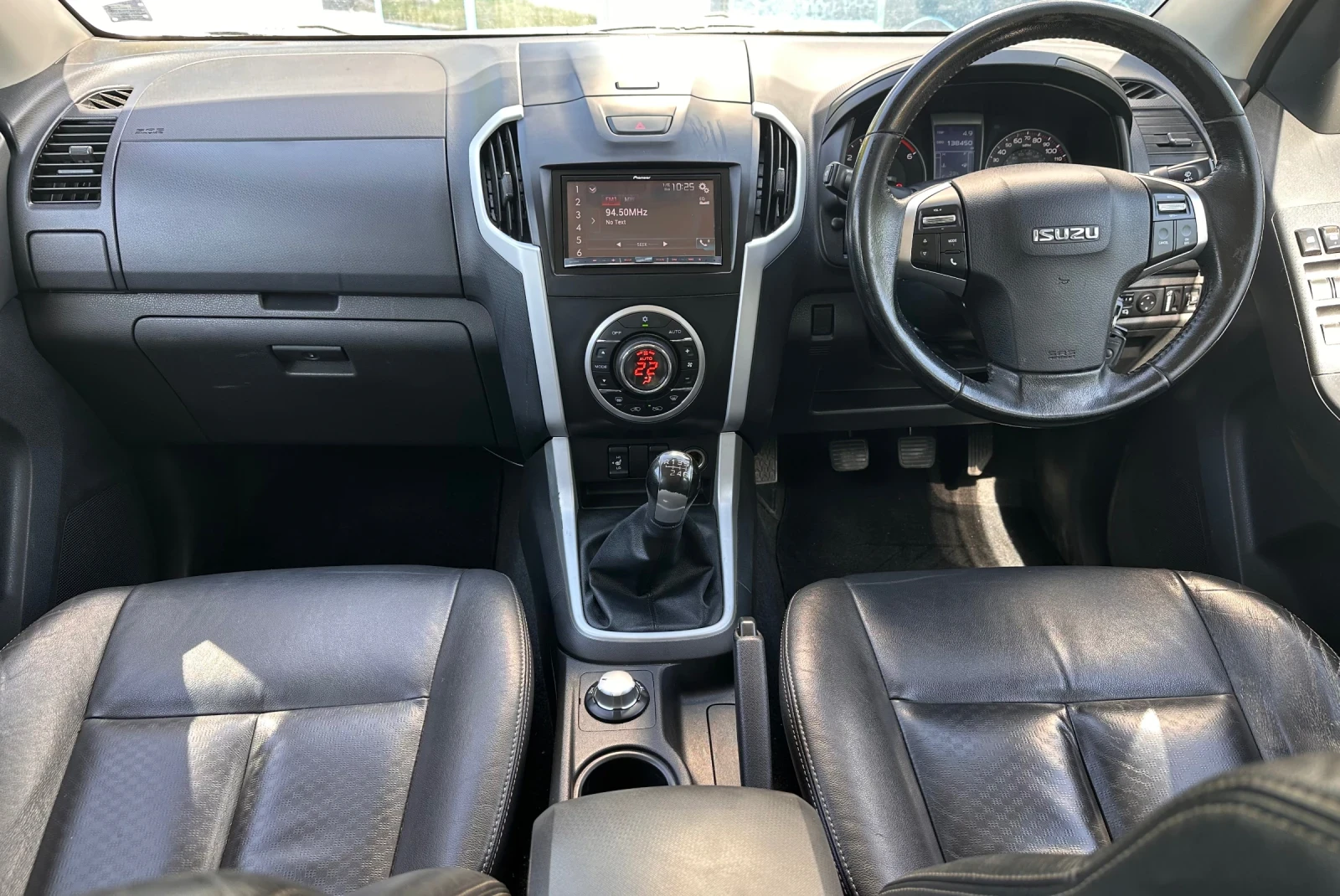 Isuzu D-max UTAH VISION D/C, снимка 8 - Автомобили и джипове - 54735359