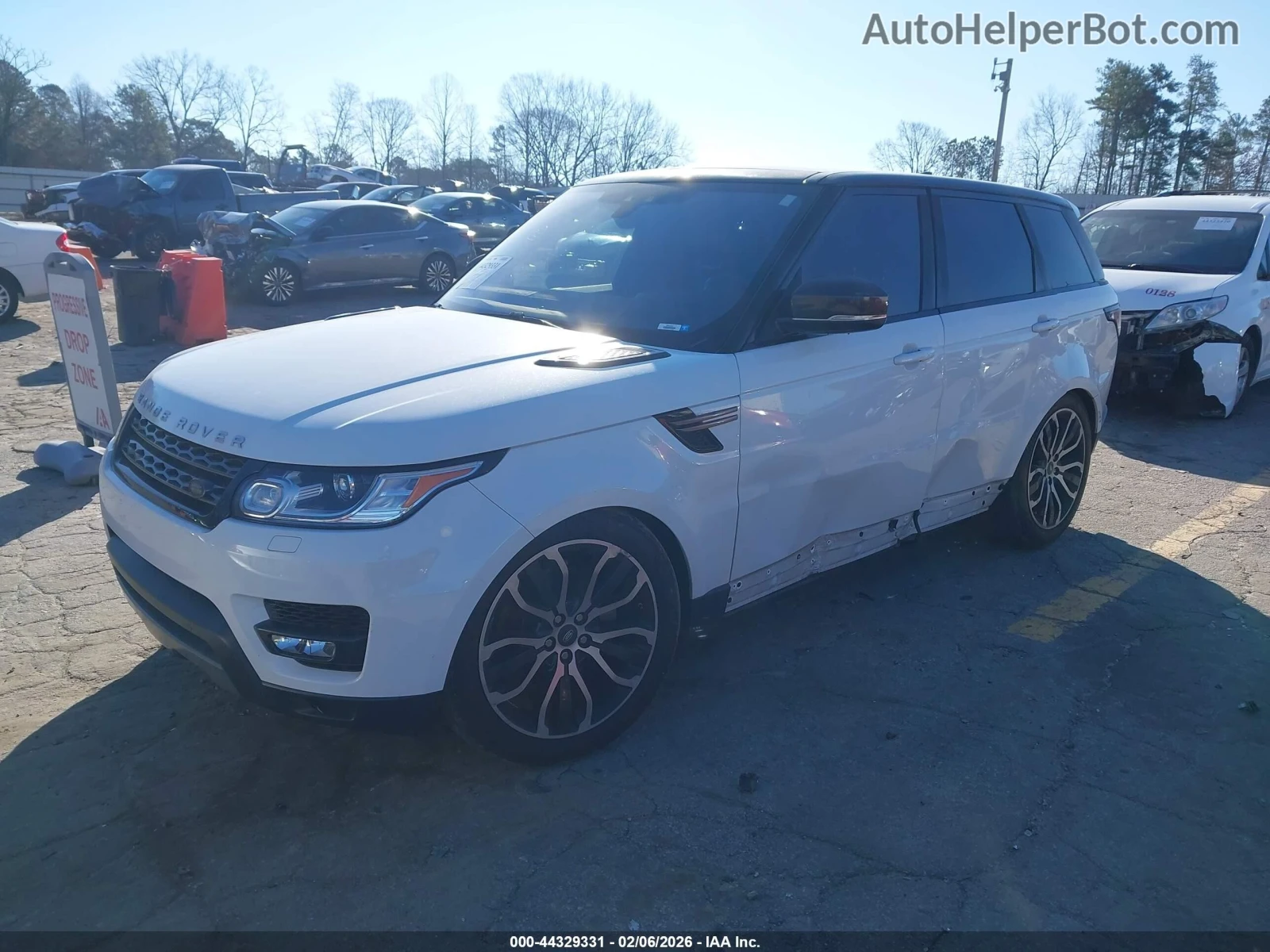 Land Rover Range Rover Sport 3.0L V6 SUPERCHARGED SE, снимка 2 - Автомобили и джипове - 54788952