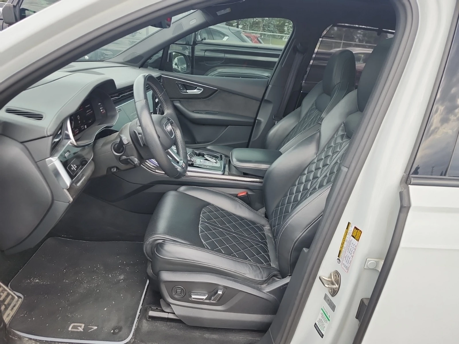 Audi SQ7 4.0T * PREMIUM PLUS * 7 ������ * �������� �������  | Mobile.bg � ����������� 5