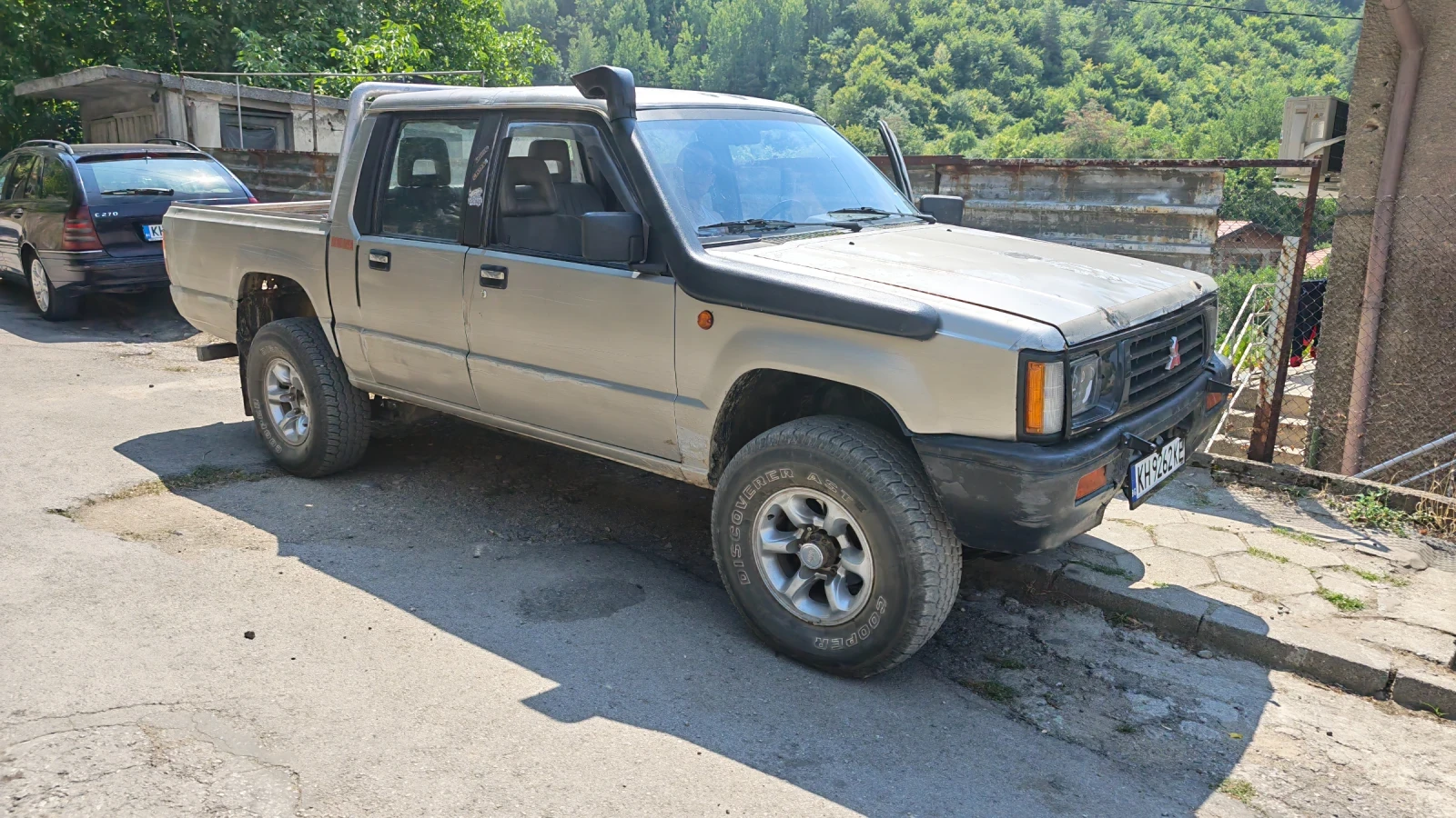 Mitsubishi L200 Triton k34 4D56T, снимка 2 - Автомобили и джипове - 55890791