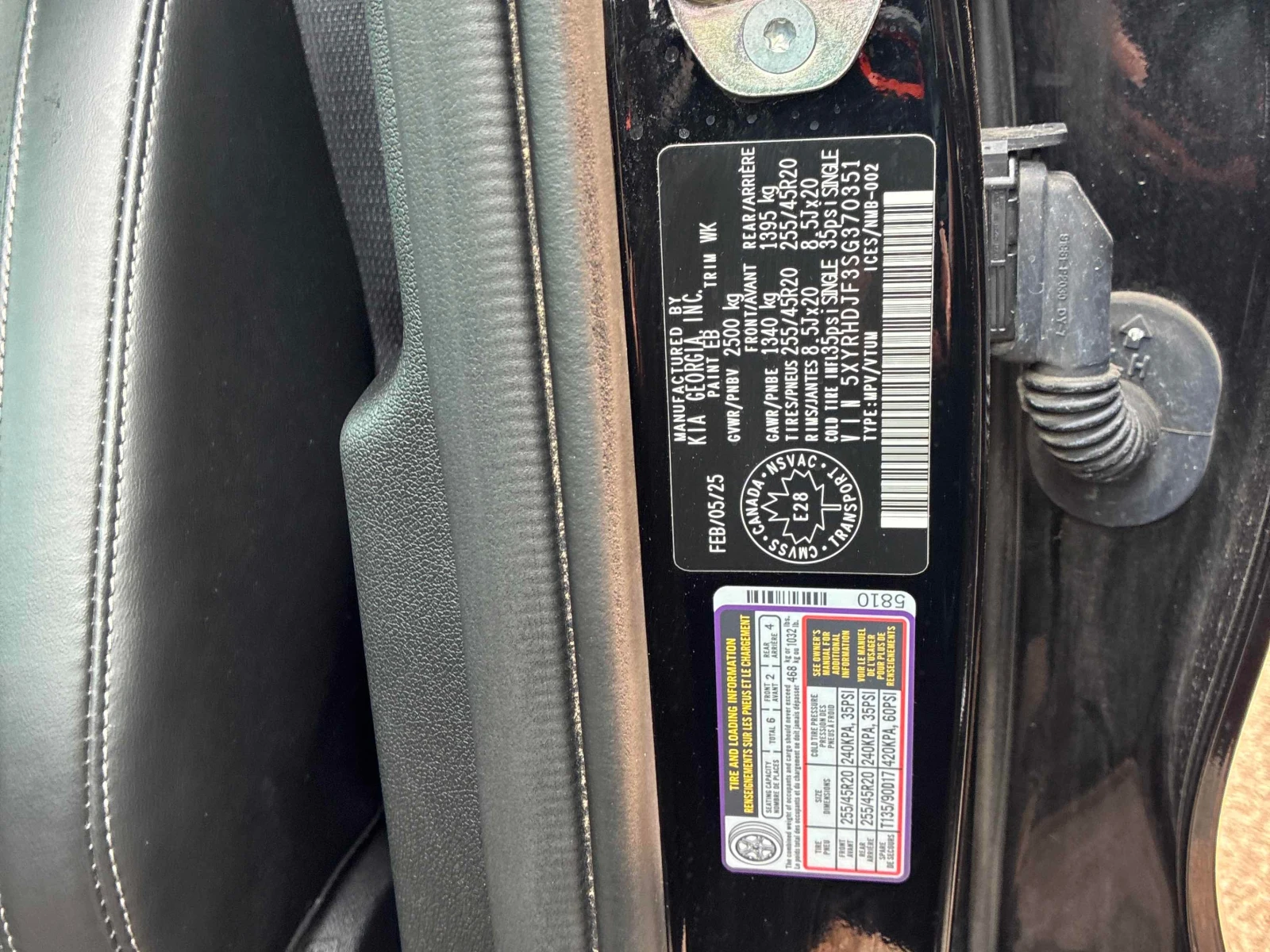 Kia Sorento * AWD * CARFAX * ОПЦИЯ ЗА ФИНАНСИРАНЕ , снимка 10 - Автомобили и джипове - 56071671
