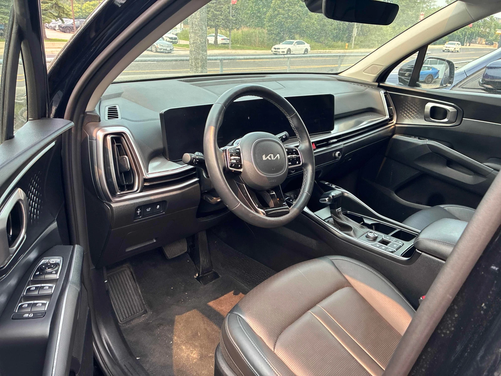 Kia Sorento * AWD * CARFAX * ОПЦИЯ ЗА ФИНАНСИРАНЕ , снимка 5 - Автомобили и джипове - 56071671