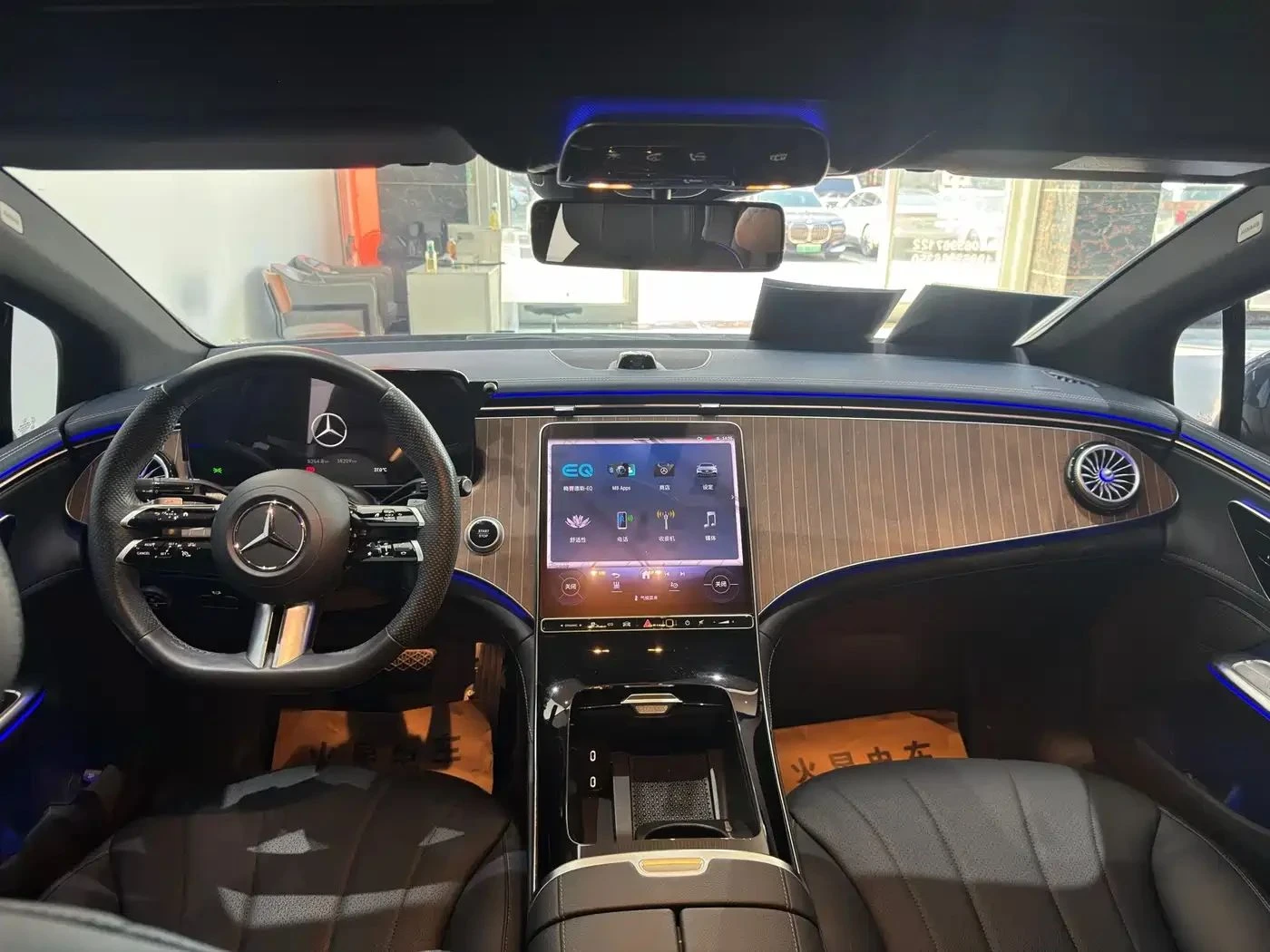 Mercedes-Benz EQE, снимка 7 - Автомобили и джипове - 56705915
