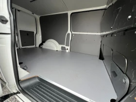 VW T6 2.0TDI ДЪЛГА БАЗА/ДВЕ СТРАНИЧНИ ВРАТИ/196569км./ | Auto.bg — изображение 12