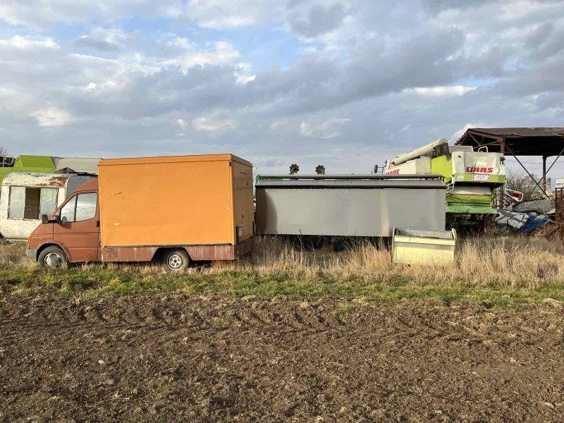 Ford Transit Търговски, снимка 8 - Бусове и автобуси - 52298460