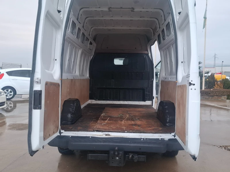 Ford Transit 2.2TDCI/Климатик, снимка 11 - Бусове и автобуси - 53273756