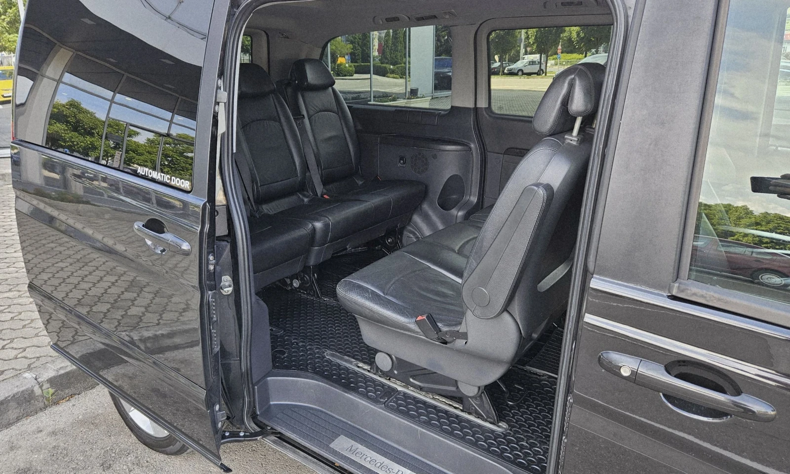 Mercedes-Benz Viano 3.0 V6 cdi / AMBIENTE / AUTOMATIC / 7+ 1 / EURO 4 - изображение 10