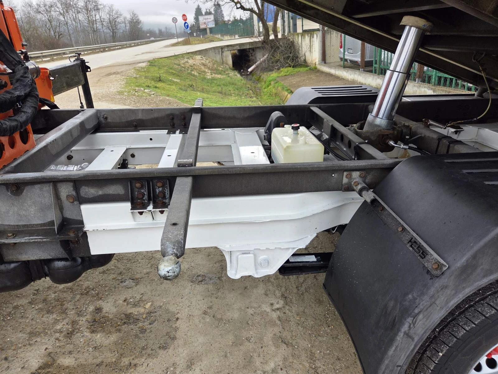 VW Crafter ДО3 5т.САМОСВАЛ С КРАН 2750кг.7, 10м.ДЪЛ КЛИМАТИК - изображение 9