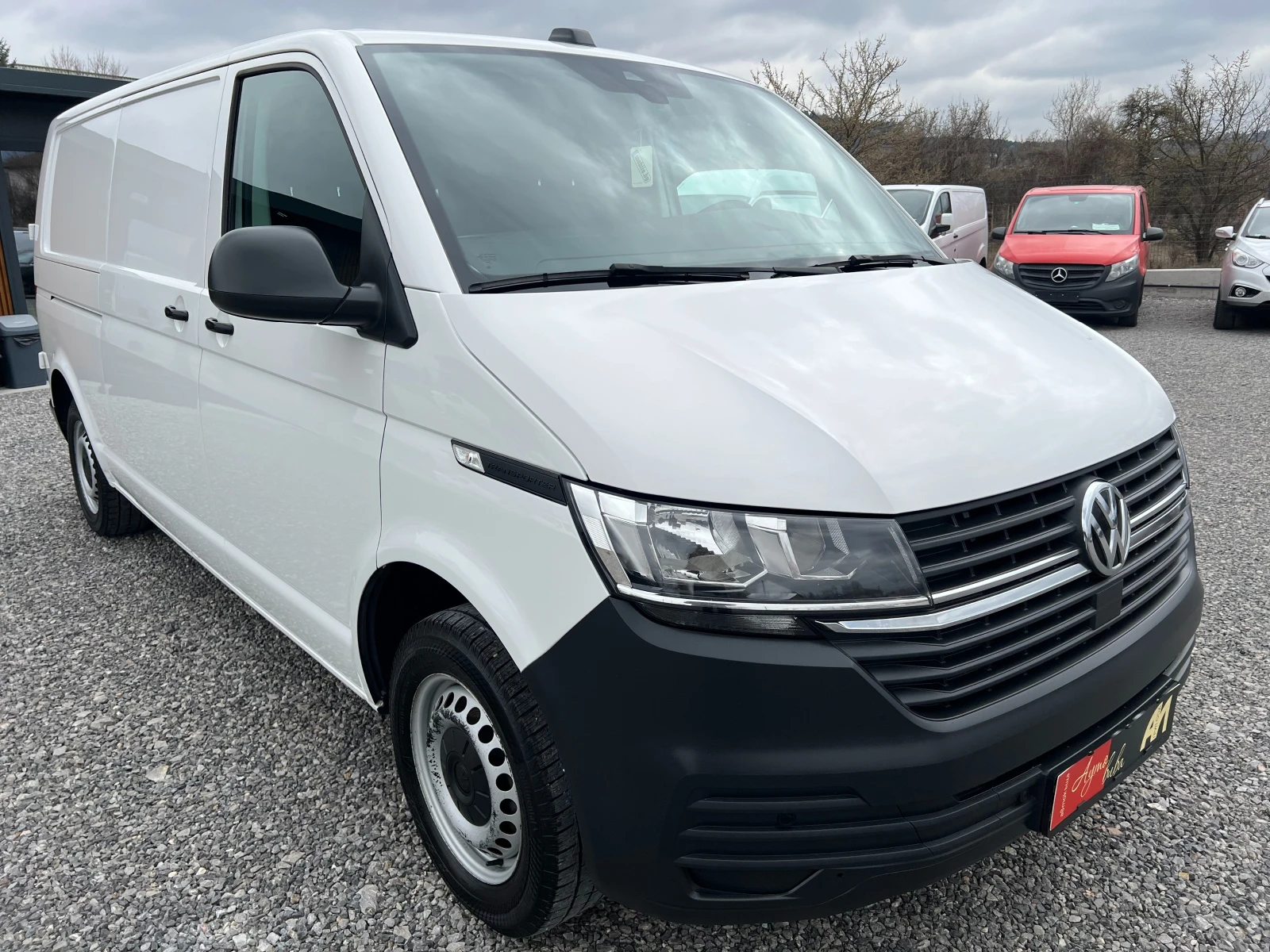 VW T6 2.0TDI ДЪЛГА БАЗА/ДВЕ СТРАНИЧНИ ВРАТИ/196569км./, снимка 7 - Бусове и автобуси - 53956760