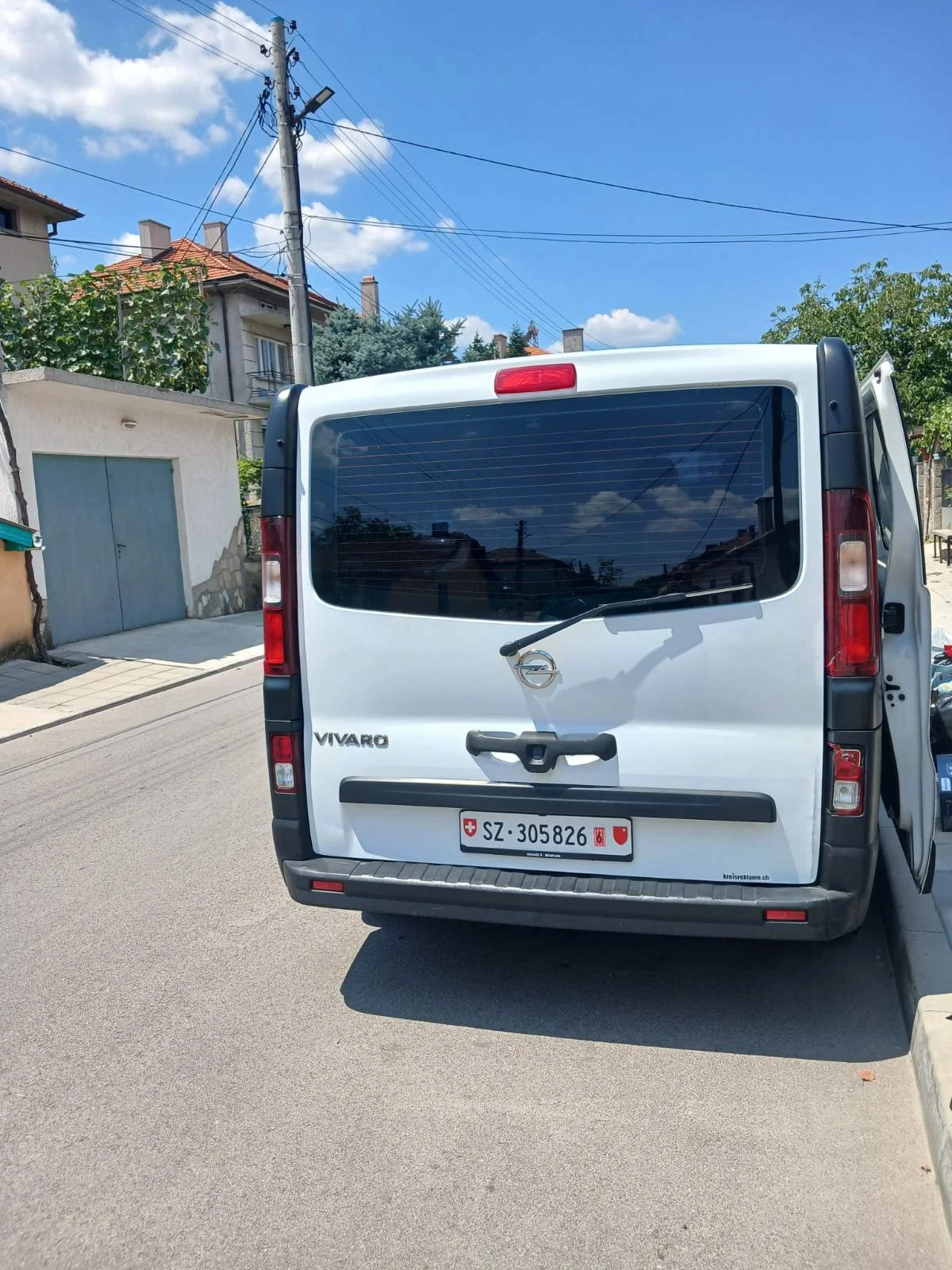 Opel Vivaro, снимка 5 - Бусове и автобуси - 55331755