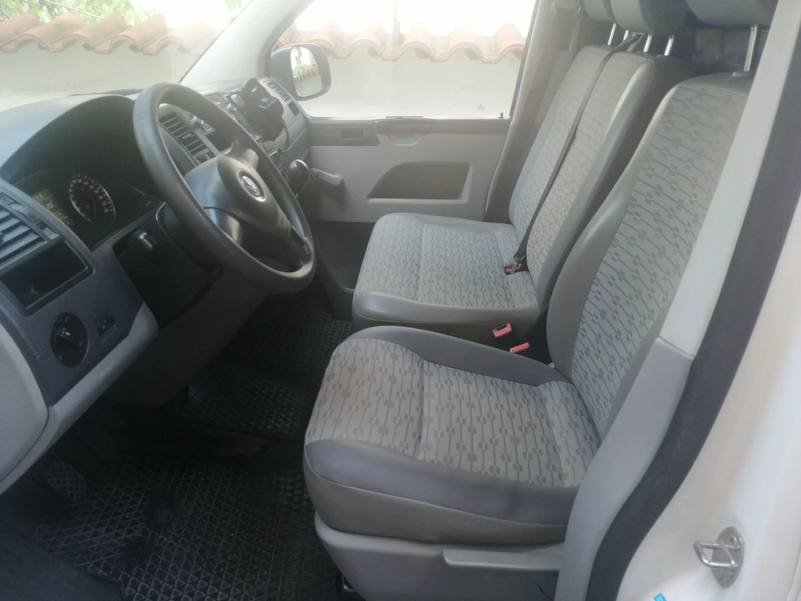 VW Transporter, снимка 13 - Бусове и автобуси - 55404447