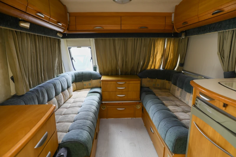 Каравана Swift 480SE, снимка 5 - Каравани и кемпери - 52029267