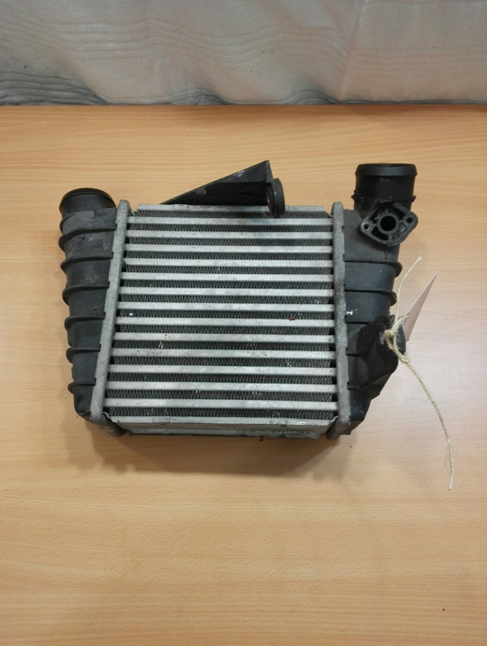    () 1.9 | Mobile.bg   1