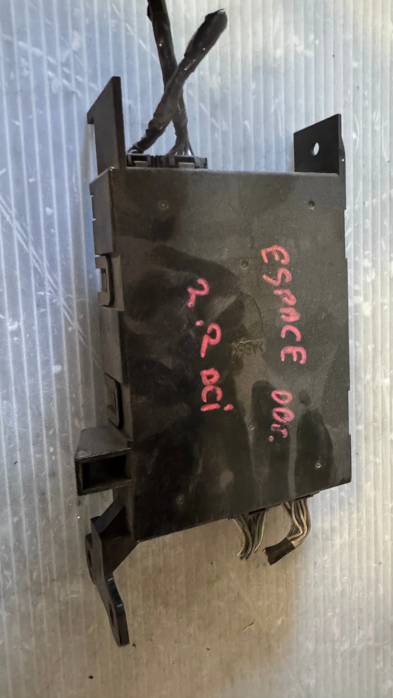 UCH   Renault - 544741400 | Mobile.bg   1