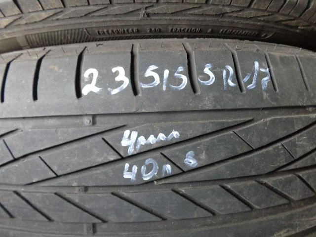 Гуми Летни 235/55R17, снимка 1 - Гуми и джанти - 18317969