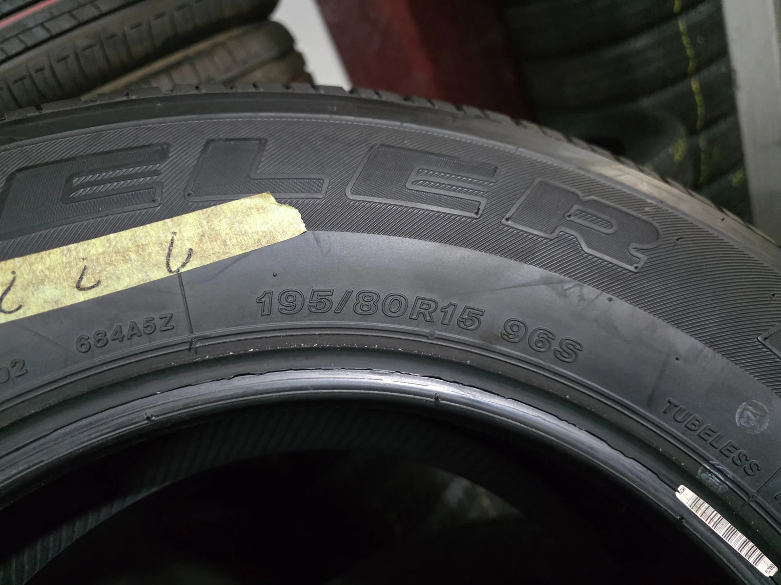 Гуми Летни 195/80R15, снимка 9 - Гуми и джанти - 53982618