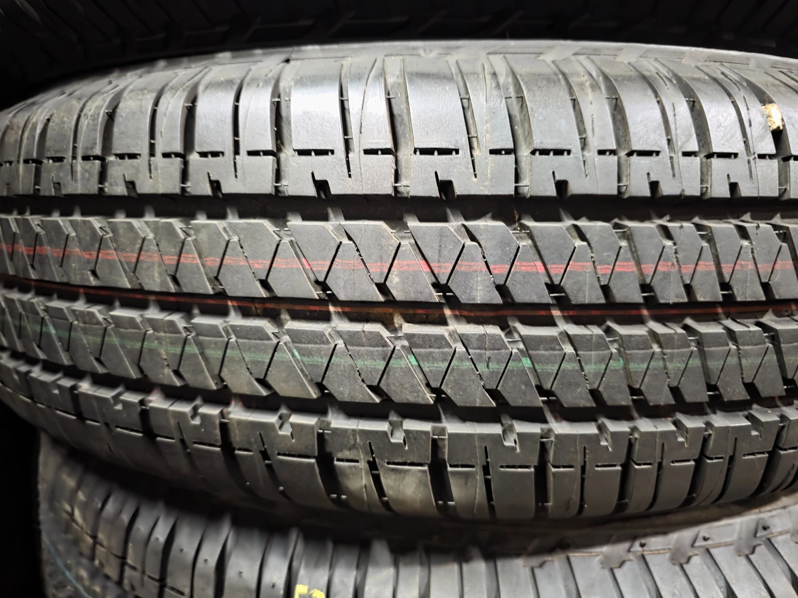 Гуми Летни 195/80R15, снимка 4 - Гуми и джанти - 53982618