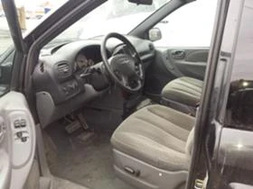 Chrysler Voyager 2.8crd, снимка 6