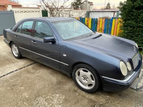 Mercedes-Benz E 250 TD Avantgarde, снимка 3